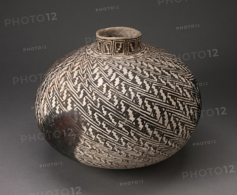 Jar with Interlocking-Stepped Motifs in Diagonal Pattern, A.D. 950/1400.