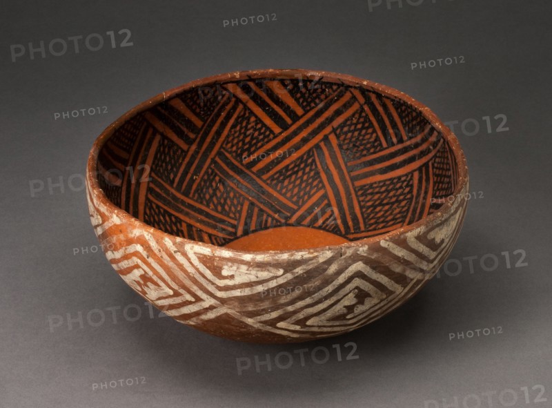 Bowl with Black Interlocking Lattice on Interior, and White Interlocking Squared Spirals on Exterios, A.D. 1300/1400.