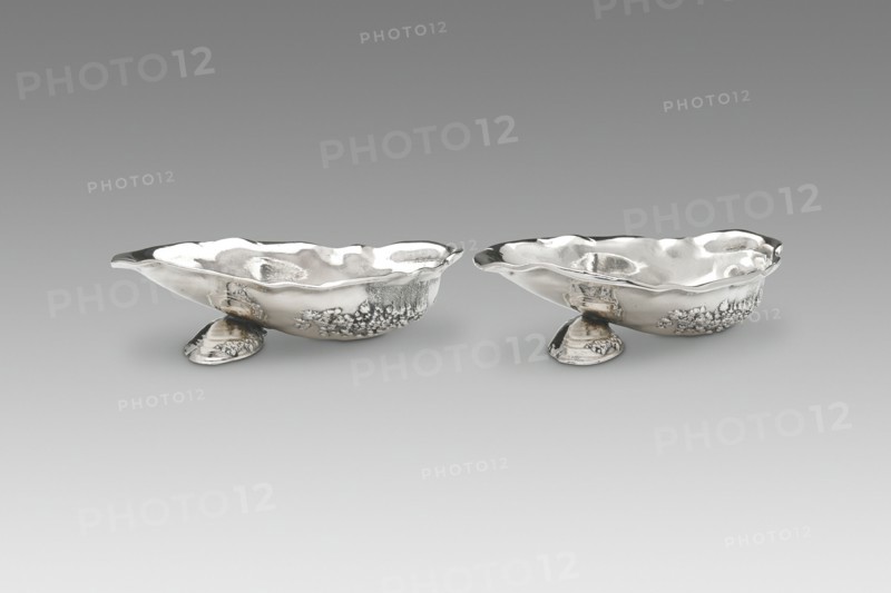 Pair of Shell-Shaped Dishes, 1887.