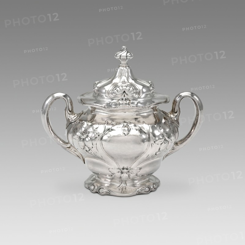 Sugar Bowl and Lid (part of a set), 1900.