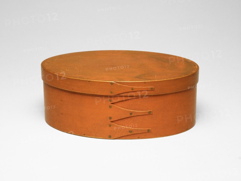 Oval Box, c. 1850. Canterbury, New Hampshire.