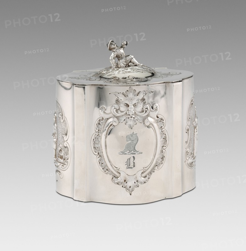 Tea Caddy, 1850/57. Retailed by Lincoln & Foss.