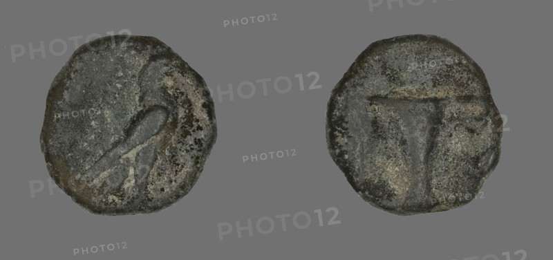 Coin Depicting an Eagle, about 320-250 BCE.