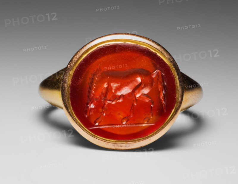 Finger Ring with Engraved Gemstone, Gemstone: 1st century  Ring: modern.