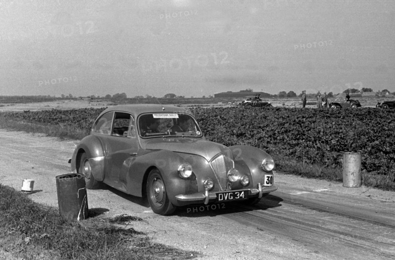 Healey Elliott competing in the Felixtowe Rally, 1952. Creator: Unknown.
