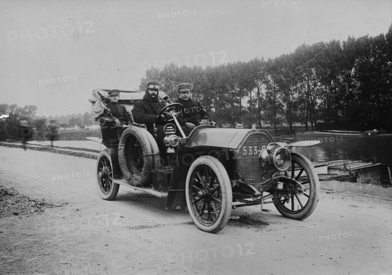 1905 Aries 30hp. Creator: Unknown.