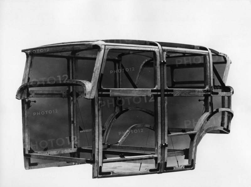 1929 Stutz Straight 8 wooden frame body by Weymann. Creator: Unknown.
