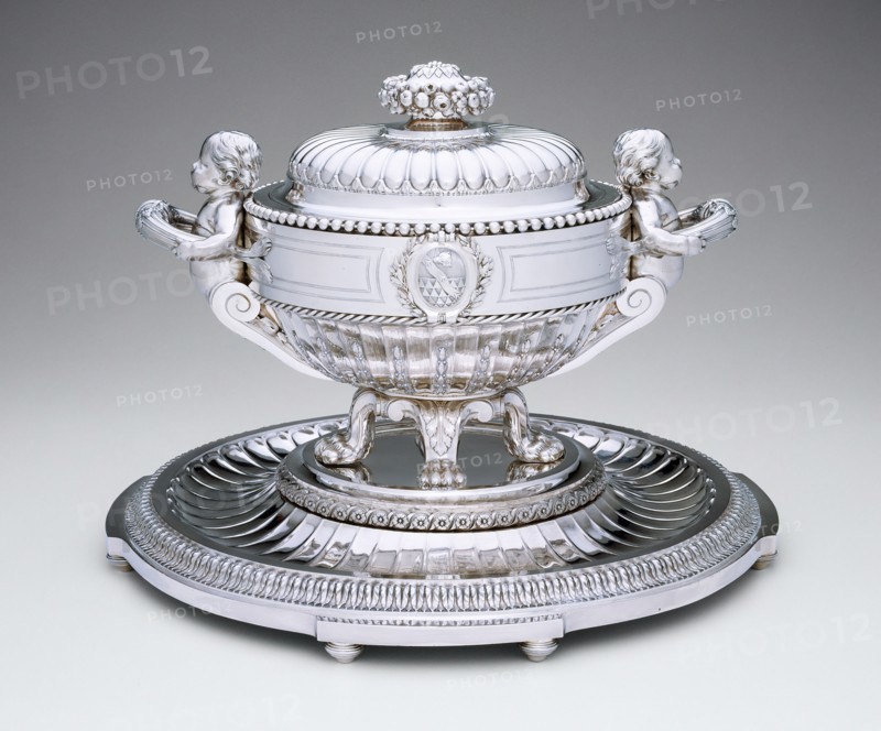 Tureen and Stand, France, 1773/74. Creators: Jean-Françoise Dapcher, François-Thomas Germain.