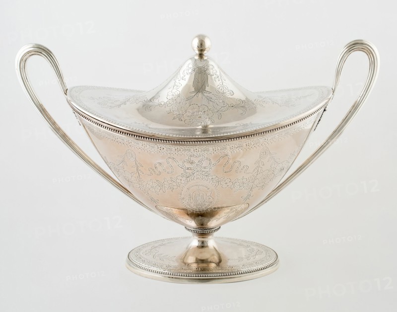 Tureen with Cover, Edinburgh, 1783/84. Creator: William Davie.