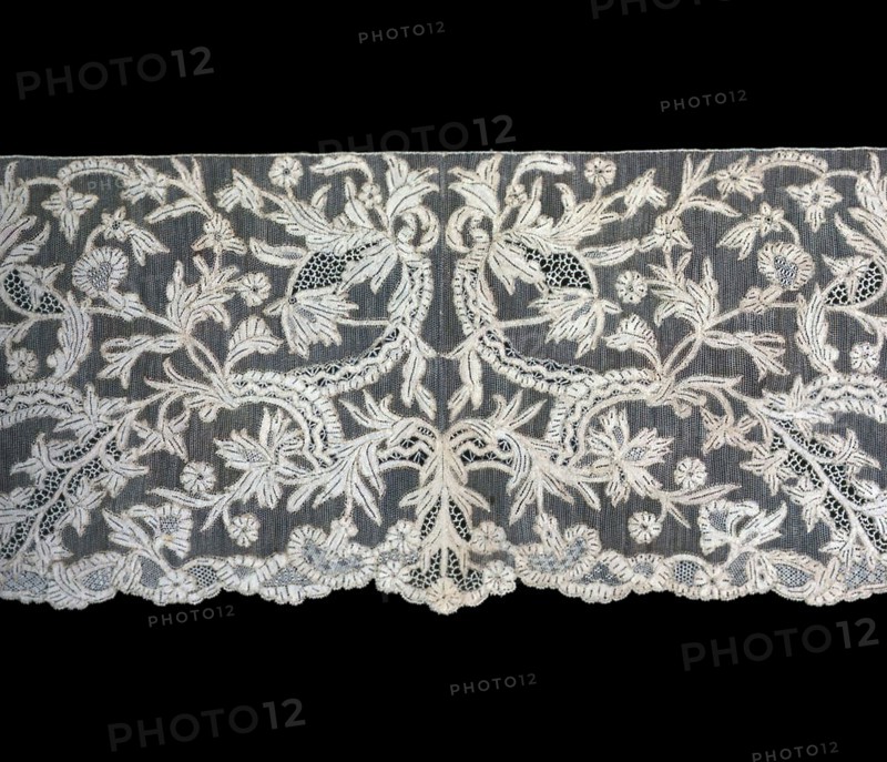 Borders, Italy, 1875/1900 (based on French lace of 1760s). Creator: Unknown.