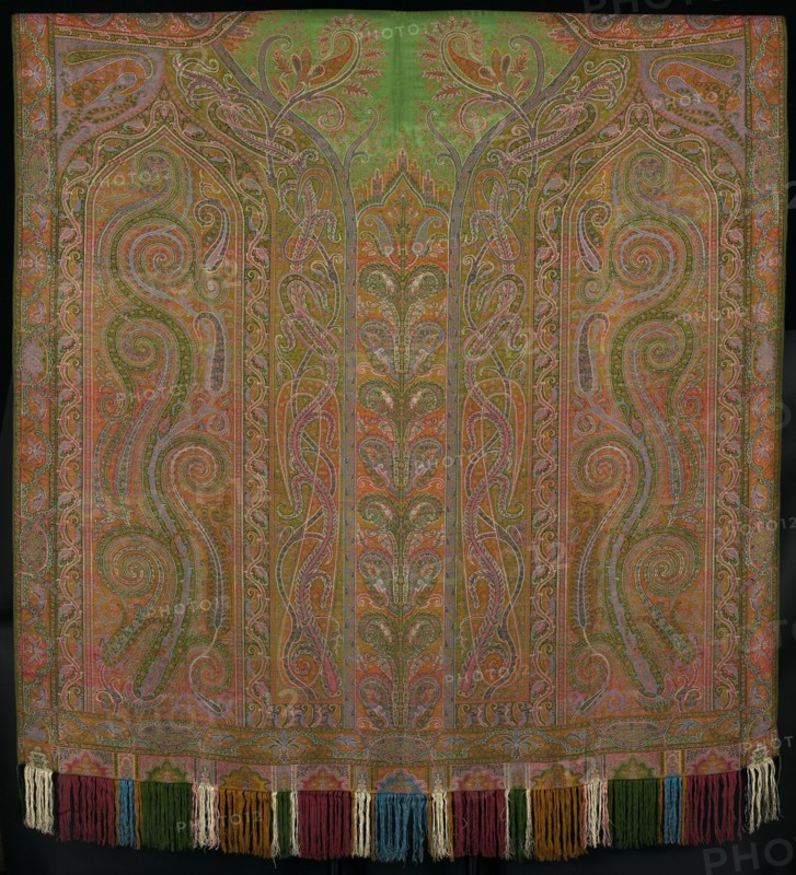 Shawl, Norwich, c. 1860s. Creator: Clabburn, Sons and Crisp.