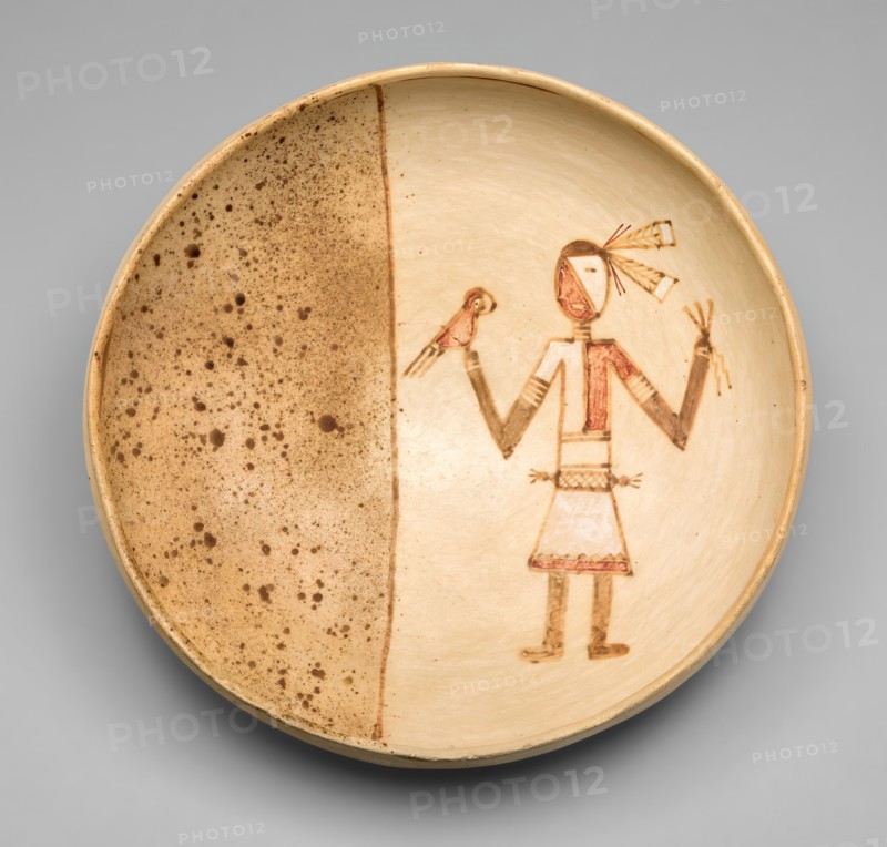 Bowl with a Figure Holding a Macaw, 1400/1625. Creator: Unknown.