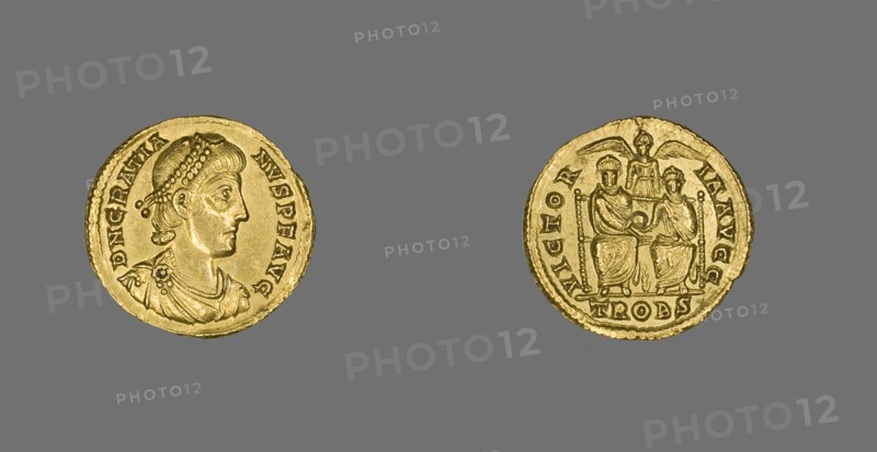 Solidus (Coin) Portraying Emperor Gratian, 375-378. Creator: Unknown.