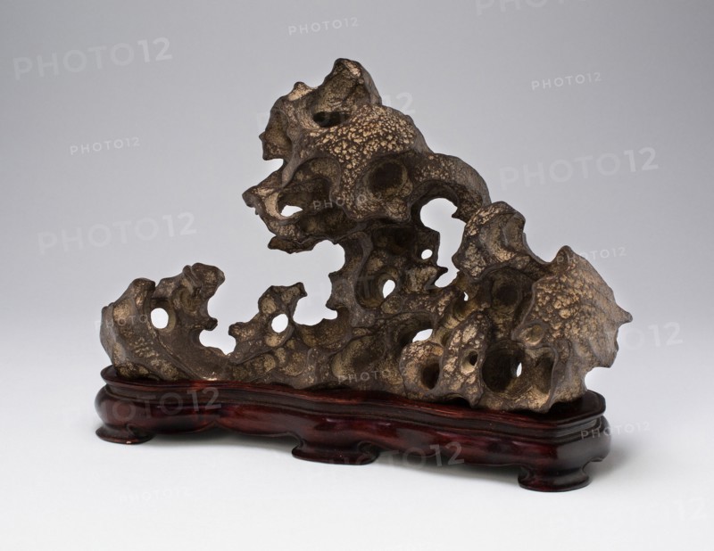 Scholar's Rock or Brushrest, Qing dynasty (1644-1911), 18th century. Creator: Unknown.