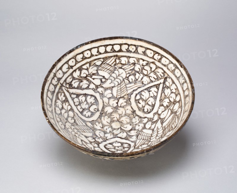 Bowl with Birds, Ilkhanid dynasty (1256-1353), late 13th/early 14th century. Creator: Unknown.
