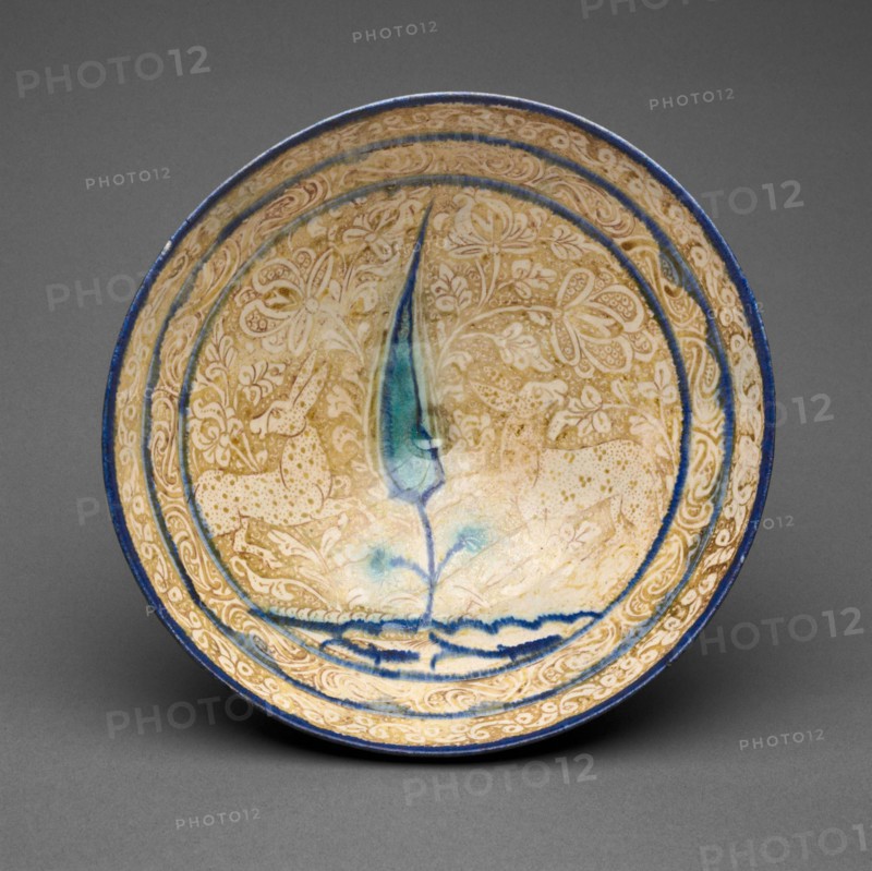 Bowl with Tree and Fish-Pond Motif, 13th/14th century. Creator: Unknown.