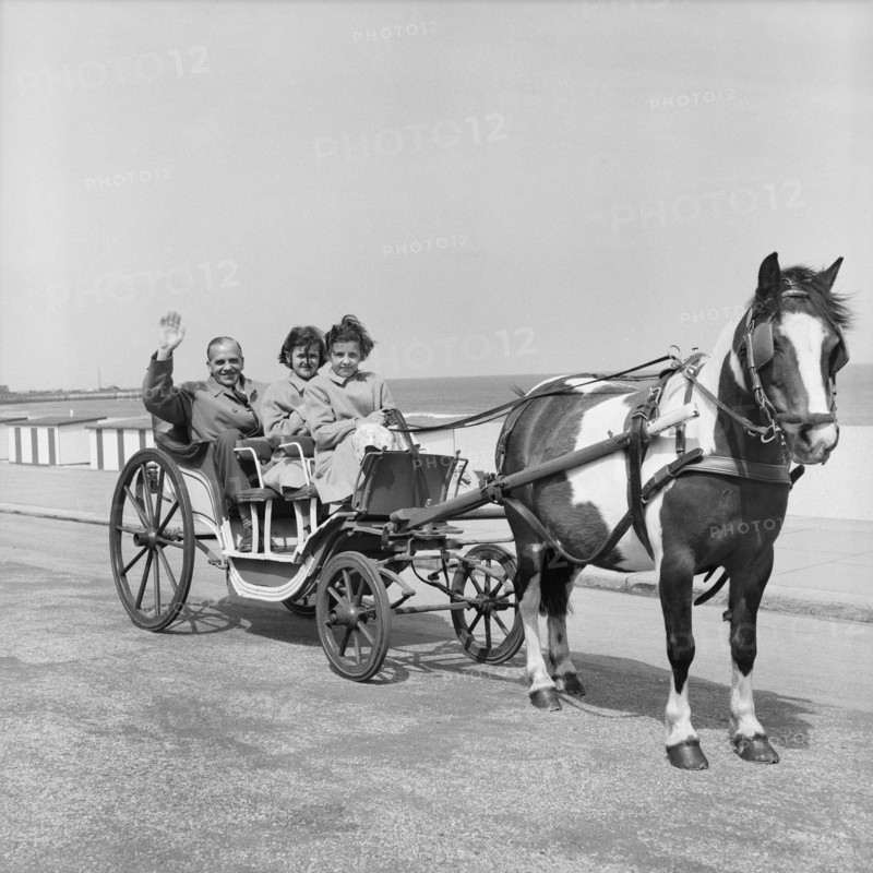 Gorleston-on-Sea, Great Yarmouth, Norfolk, 09/06/1956. Creator: John Laing plc.