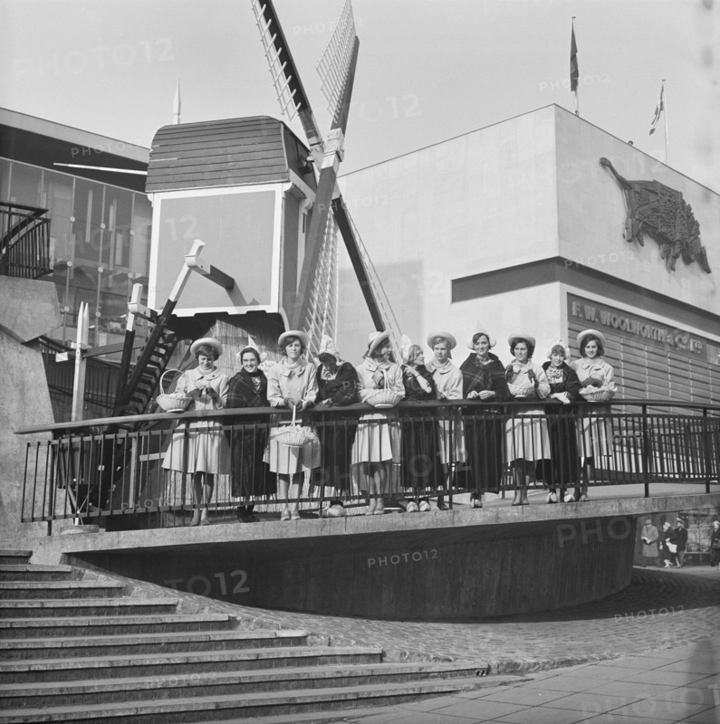 Bull Ring Centre, Birmingham, 25/02/1965. Creator: John Laing plc.