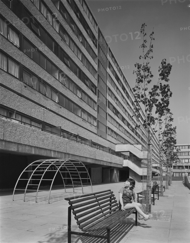 Aylesbury Estate, Walworth, Southwark, London, 01/05/1971. Creator: John Laing plc.