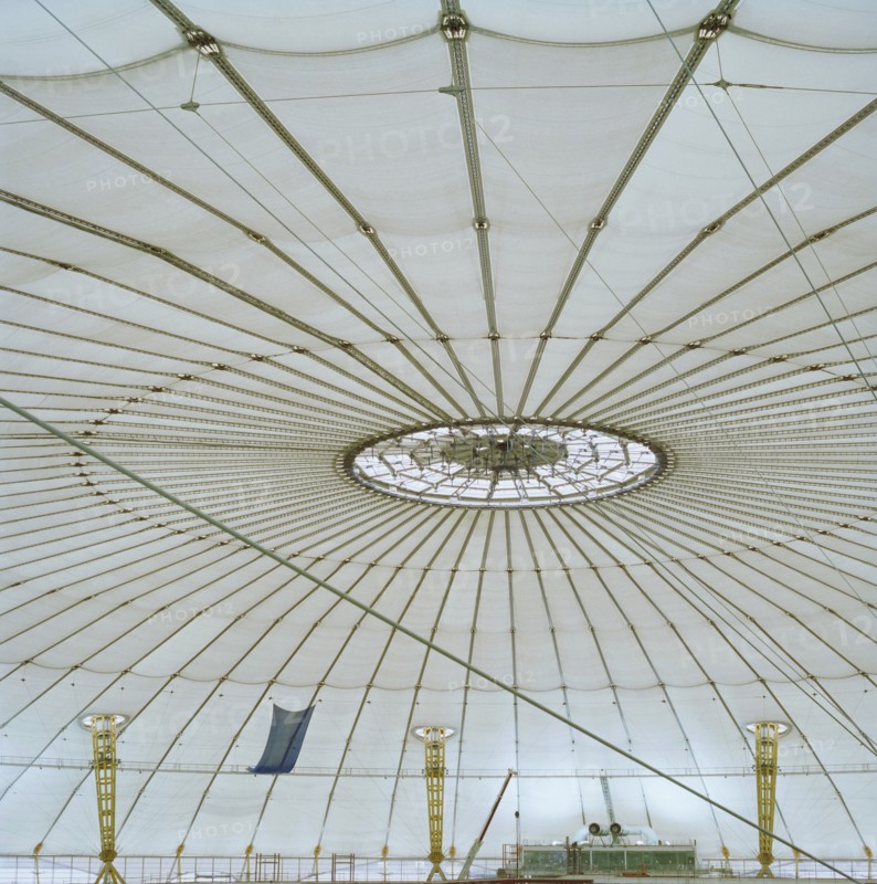 Millennium Dome, Drawdock Road, Greenwich, London, 28/01/1999. Creator: John Laing plc.