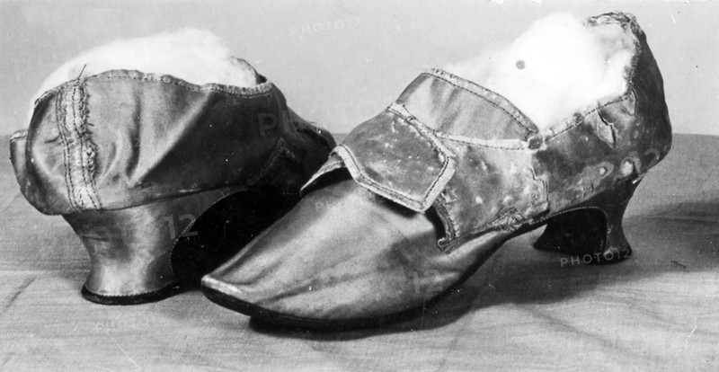 Woman's Shoes, England, 1770s.