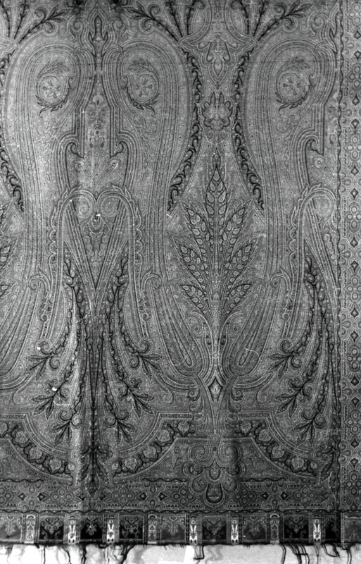 Shawl, England, 1860/70s.