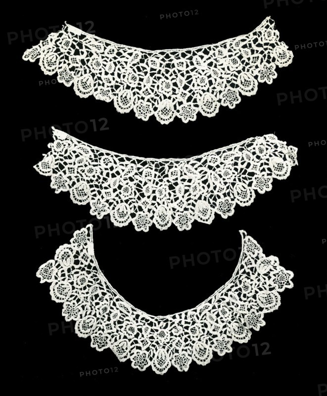Collar and Two Cuffs, England, 1850/75.