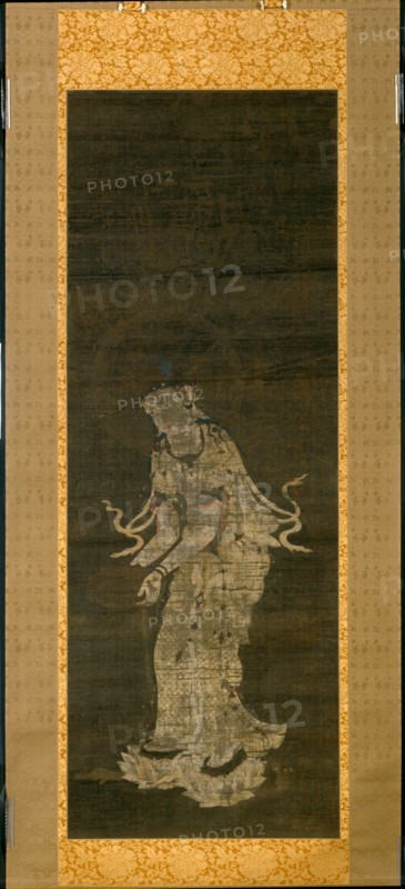 The Bodhisattva Kannon, from the triptych Approach of the Amida Trinity, Kamakura Period; mid-13th century.