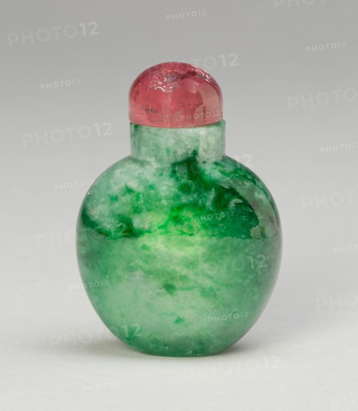 Spade-Shaped Snuff Bottle, Qing dynasty (1644-1911), 1800-1900.