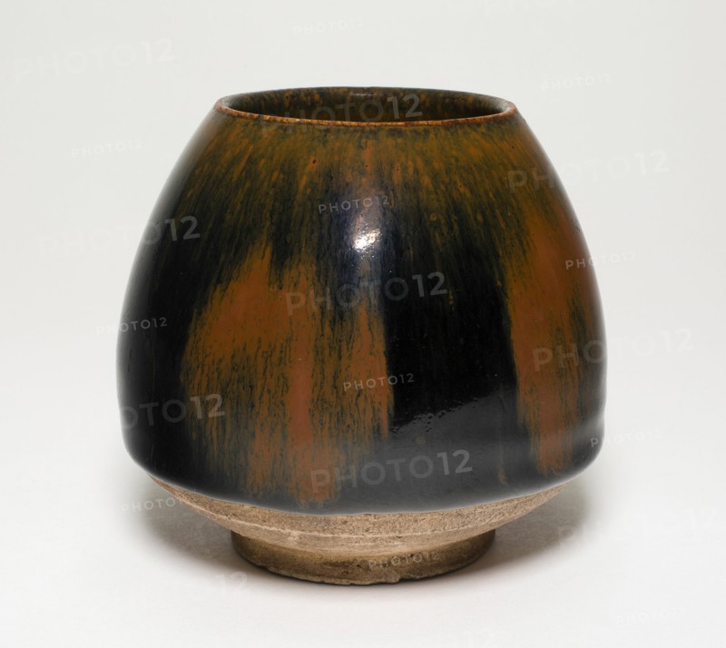Jar, Song dynasty (960-1279), 13th century.