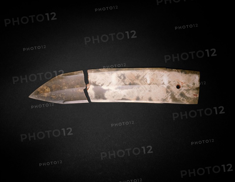 Dagger-Blade (ge), Shang dynasty (c. 1600-1046 BC).