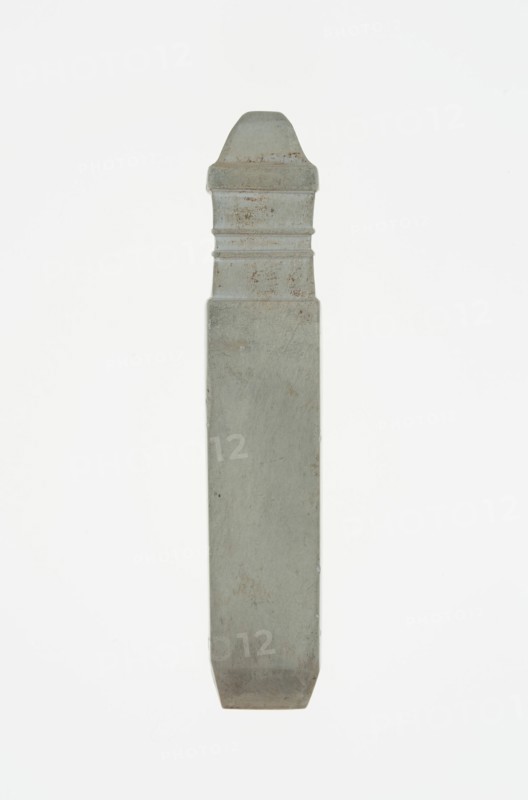 Handle-Shaped Jade, Shang or Western Zhou dynasty, 2nd-early 1st millennium B.C.