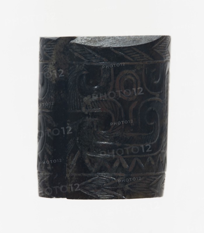 Slit Cylinder (jue), Eastern Zhou period, 7th/6th century B.C.