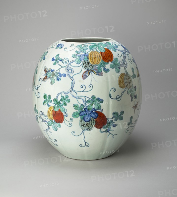 Melon-Shaped Jar with Butterflies, Gourds, and Scrolling Vines, Qing dynasty (1644-1911), Yongzheng (1723-35) or early Qianlong period (1736-95), 18th century.
