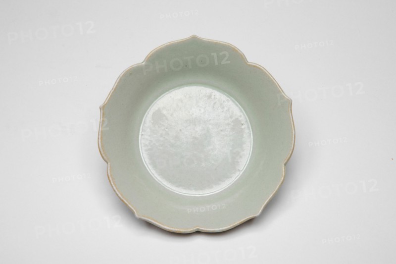 Pair of Foliate-Rimmed Dish, Five Dynasties period (907-960) or Northern Song dynasty (960-1127), 10th century.