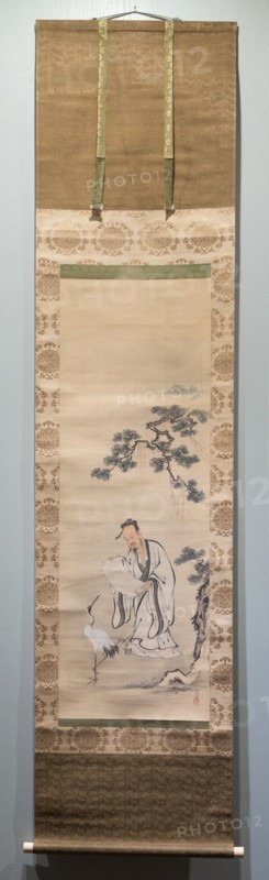 Fei Jiang-fang with a Crane, Edo period, late 17th-early 18th century. Fei Jiang-fang was a legendary magician who was said to have had the power of shrinking and collecting mountains, streams, birds, animals and people, and putting them in an urn.