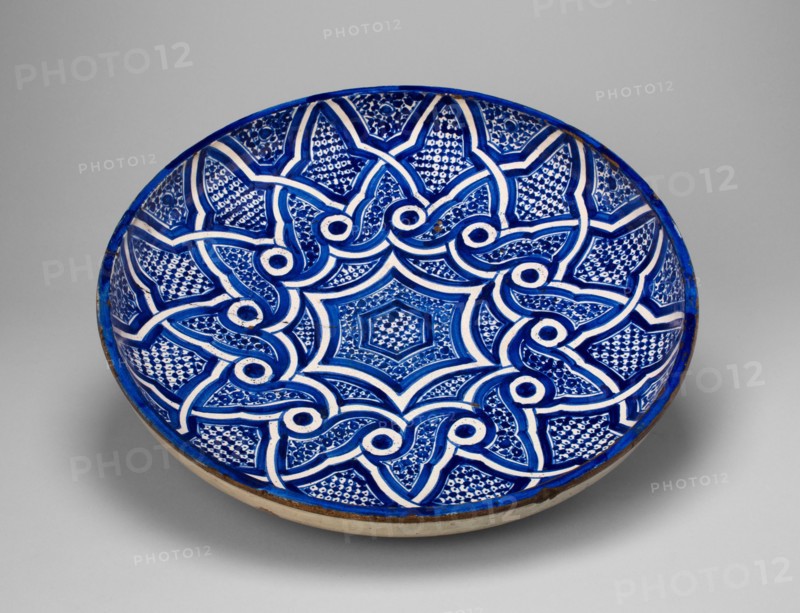 Shallow bowl, Morocco, Late 19th century.