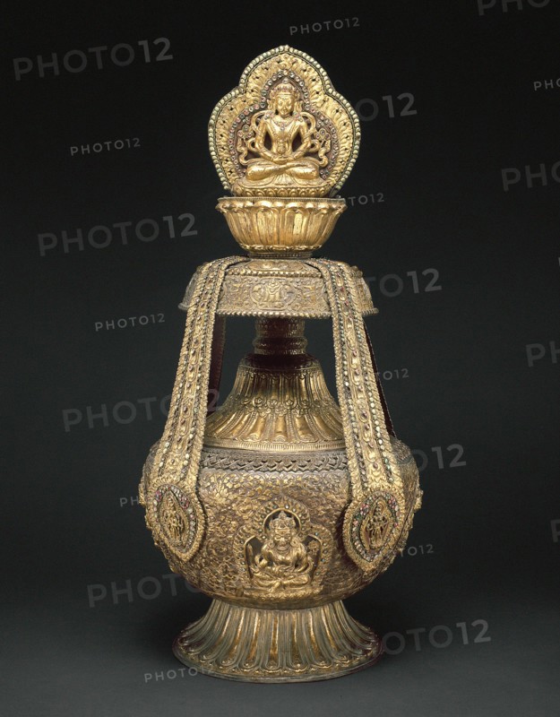 Vase of Longevity (Kalasha) with Buddha Amitabha, 17th century.