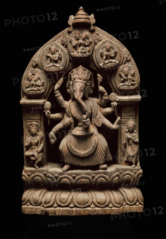 Eight-Armed Dancing God Ganesha, 17th/18th century.