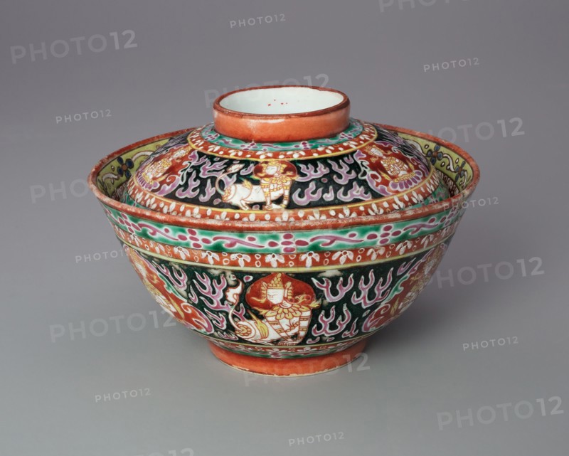 Bencharong (Five-Colored) Ware Covered Bowl with Thai Motifs, 18th century.