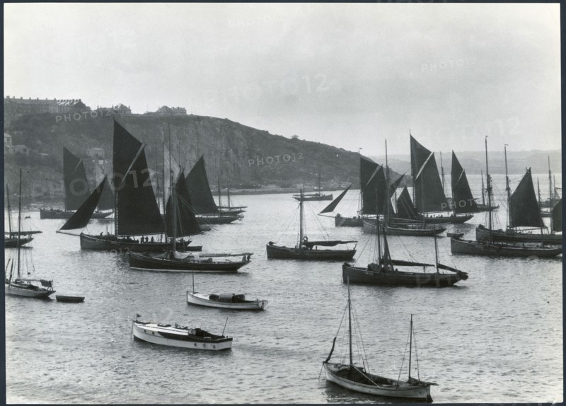 Brixham Outer Harbour, Brixham, Torbay, Devon, 1925-1935. Creator: J Dixon Scott.