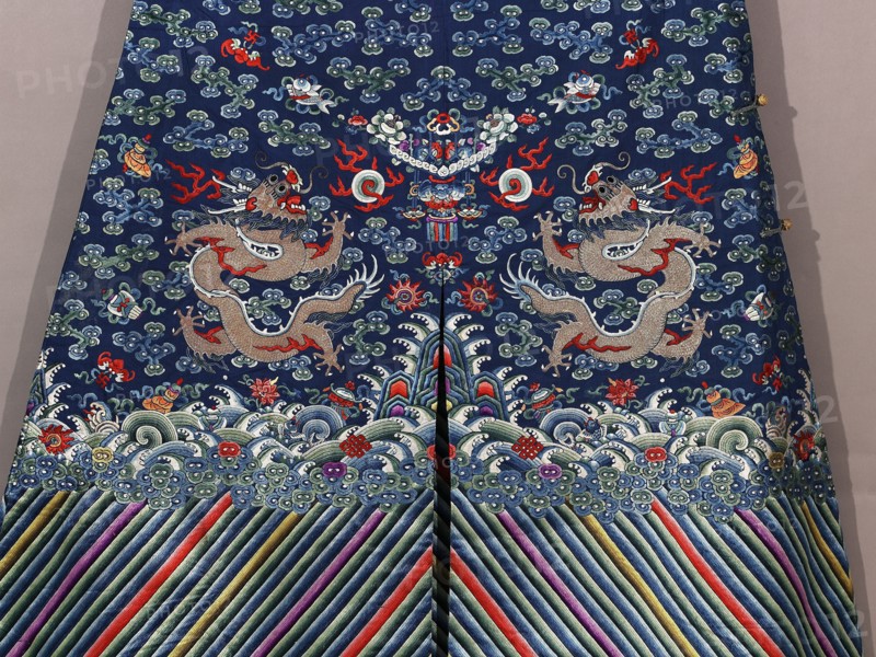 Man's formal robe with clouds and dragons, 19th century (1801 - 1900)C. Creator: Unknown.