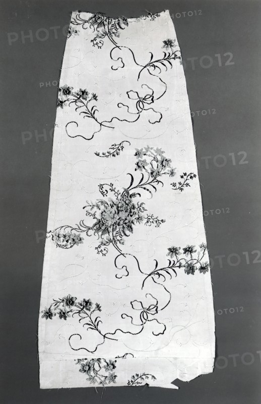 Panel (From a Skirt), Spitalfields, c. 1743. Creator: Anna Maria Garthwaite.