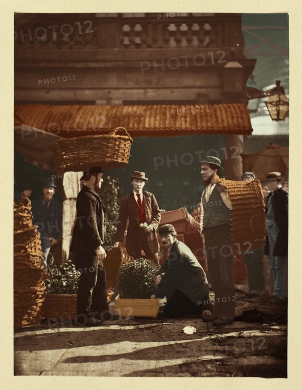 Covent Garden Labourers, 1881. Creator: John Thomson.