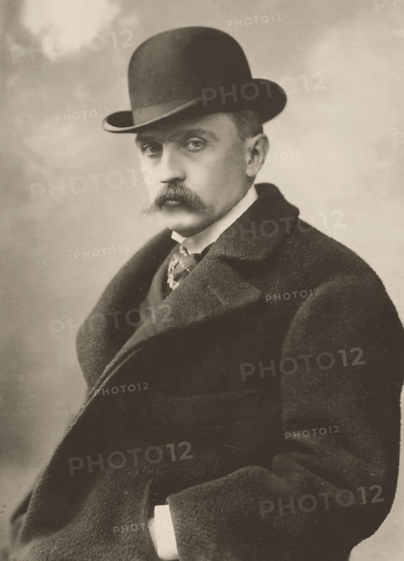 Portrait of the pianist and composer Károly Aggházy (1855-1918), 1901. Creator: Strelisky, Lipot (1816-1905).