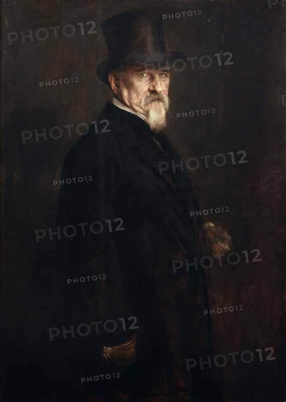 Portrait of Senator Giovanni Morelli, 1886. Creator: Lenbach, Franz, von (1836-1904).