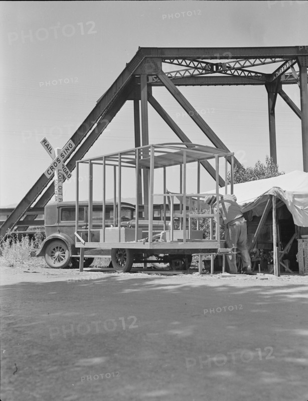 Mobile housing--a trend, California, 1935. Creator: Dorothea Lange.