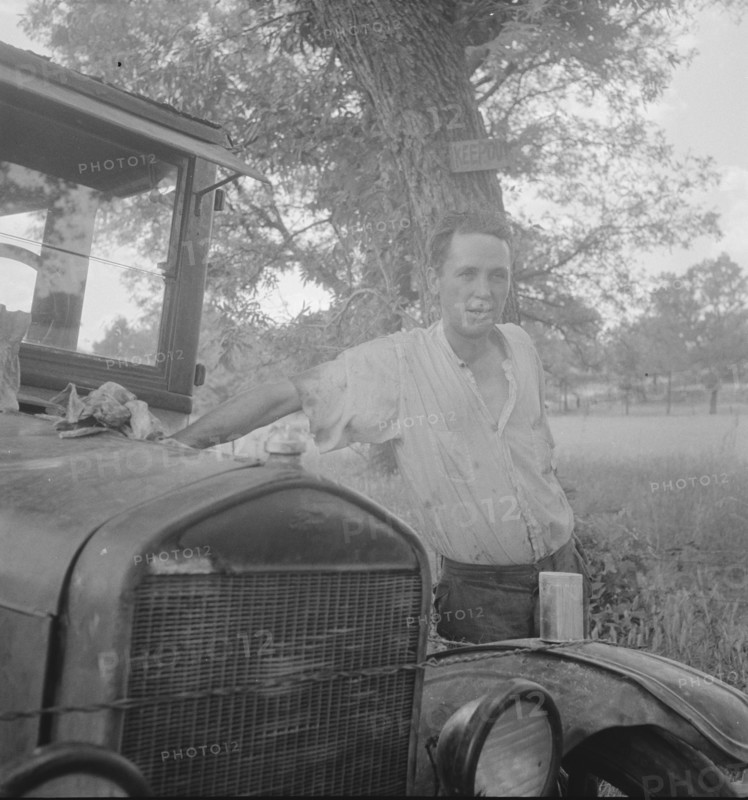 Oklahoma migrant, Texas., 1936. Creator: Dorothea Lange.