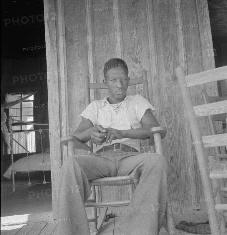 Son of an illiterate sharecropper, near Earle, Arkansas, 1936. Creator: Dorothea Lange.