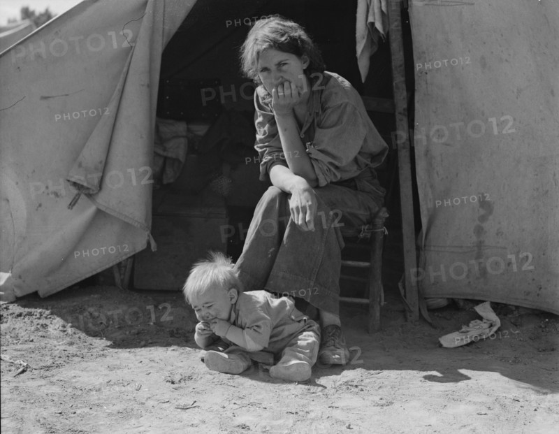 Eighteen year-old mother from Oklahoma, now a California migrant, 1937. Creator: Dorothea Lange.